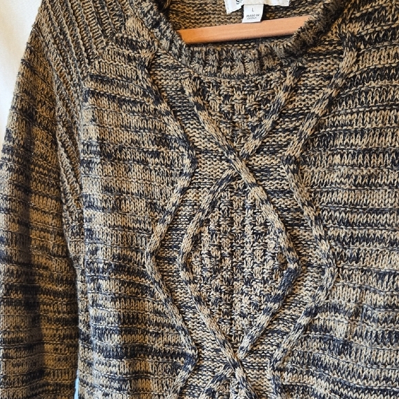 Vintage Studio Works Black and Brown Crew Neck Sweater with Cable Knit Design - Picture 3 of 6